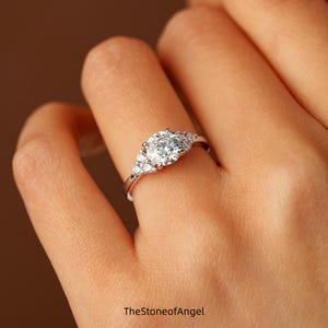 14KWhite Gold 1CT Moissanite Ring,diamond ring,Multi-Stone Engagement Ring,Wedding Band,Promise Ring,Anniversary Gift for Her,Bridal Jewelry