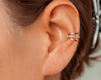 14k Gold Diamond Ear Cuff: Non Pierced Single Earring,Gold ear cartilage ring, no piercing required, can also be used as a septum ring.