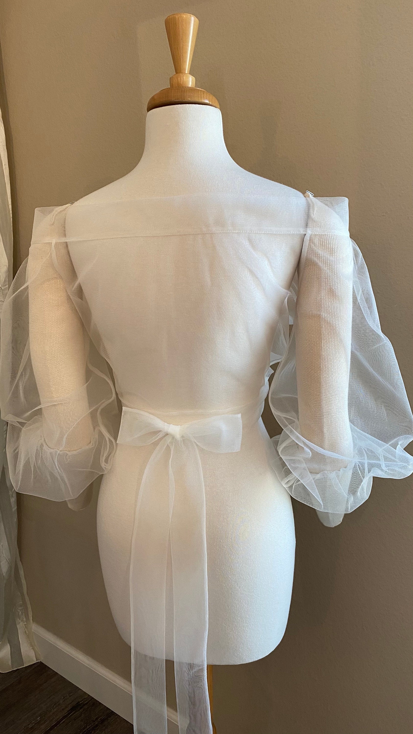 Wedding Dress Topper - Wedding Gown Topper - Tulle Topper - Bridal Wedding Dress Topper - Wedding Gown Topper - Tulle Topper - Bridal