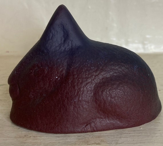 Van Briggle Pottery 1922-26 USA Mulberry Split Ear Rabbit Paperweight Figurine