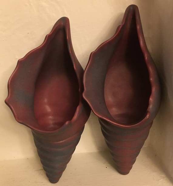 Van Briggle Pottery Mulberry Pair Of Shells