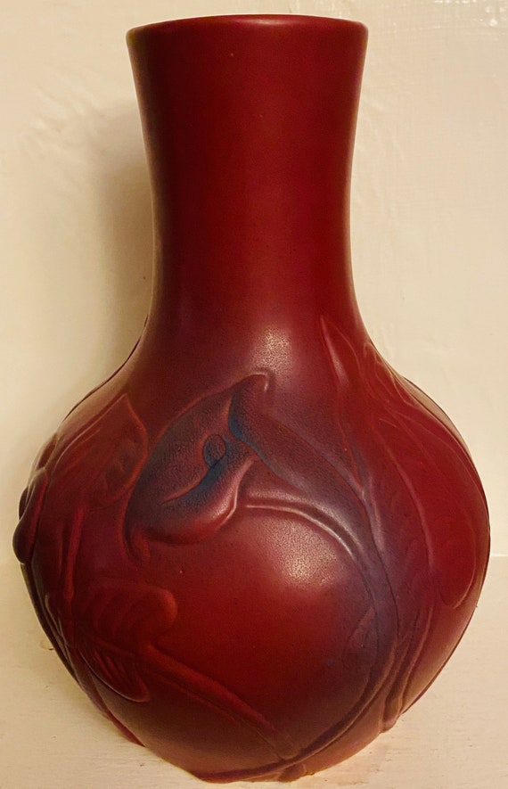 Van Briggle Pottery 10" Vase with multiple leaves