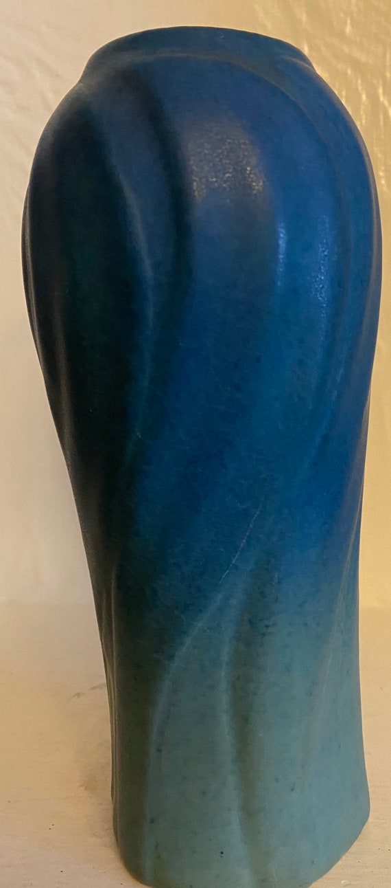Van Briggle Pottery Vase Leaves Shape 824 Turquoise USA 1920