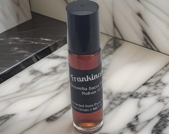 Frankincense extract pain relieving roll-on