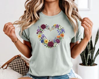 Gepresstes Wildblumen-T-Shirt, botanisches Blumen-T-Stück Wildblumen-Hemd, Vintage gepresste Blumen-Hemd, botanisches grafisches T-Stück