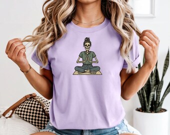 Skeleton Mama Yoga Tshirt, Pregnant Shirt, Cute Pregnancy Announcement Shirt, Floral Mom Spring Tee, Maternity T-Shirt, Pregnancy Shirt