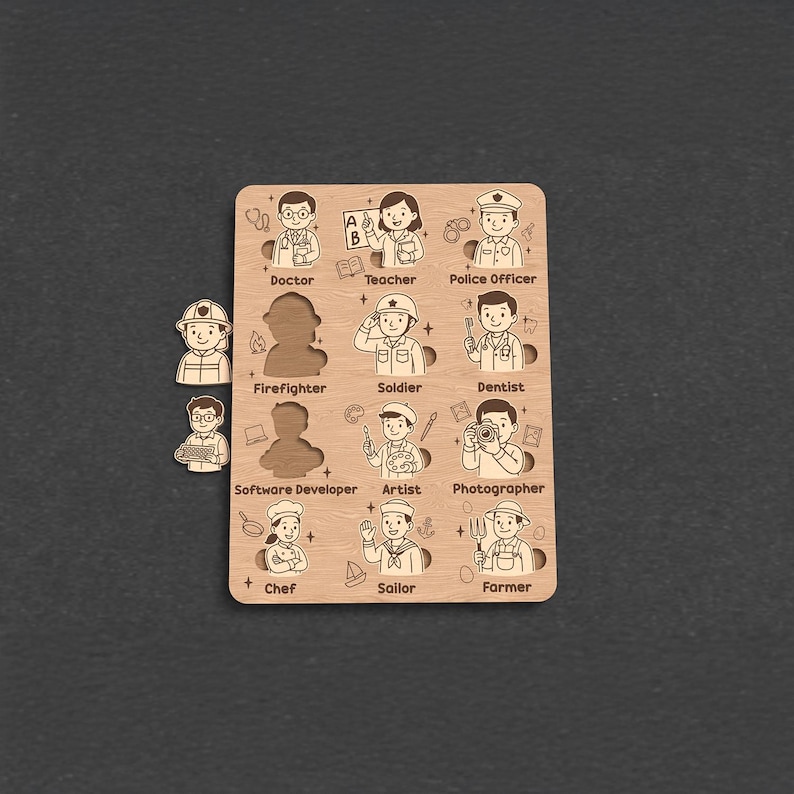 Op de afbeelding: Houten puzzel met illustraties van verschillende beroepen, waaronder dokter, leraar, politieagent, brandweerman, soldaat, tandarts, softwareontwikkelaar, kunstenaar, fotograaf, kok, zeeman en boer. De puzzelstukjes zijn los.