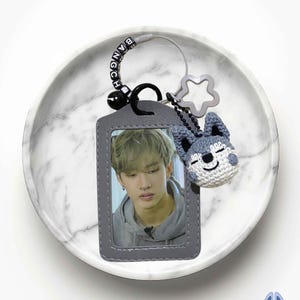 Porta-cartões fotográficos SKZOO Chaveiro de crochê, Stray Kids Charm, K-pop Merch, Wolfchan, Leebit, Dwaekki, Jiniret, Quokka, Bbokari, PuppyM, FoxI.Ny