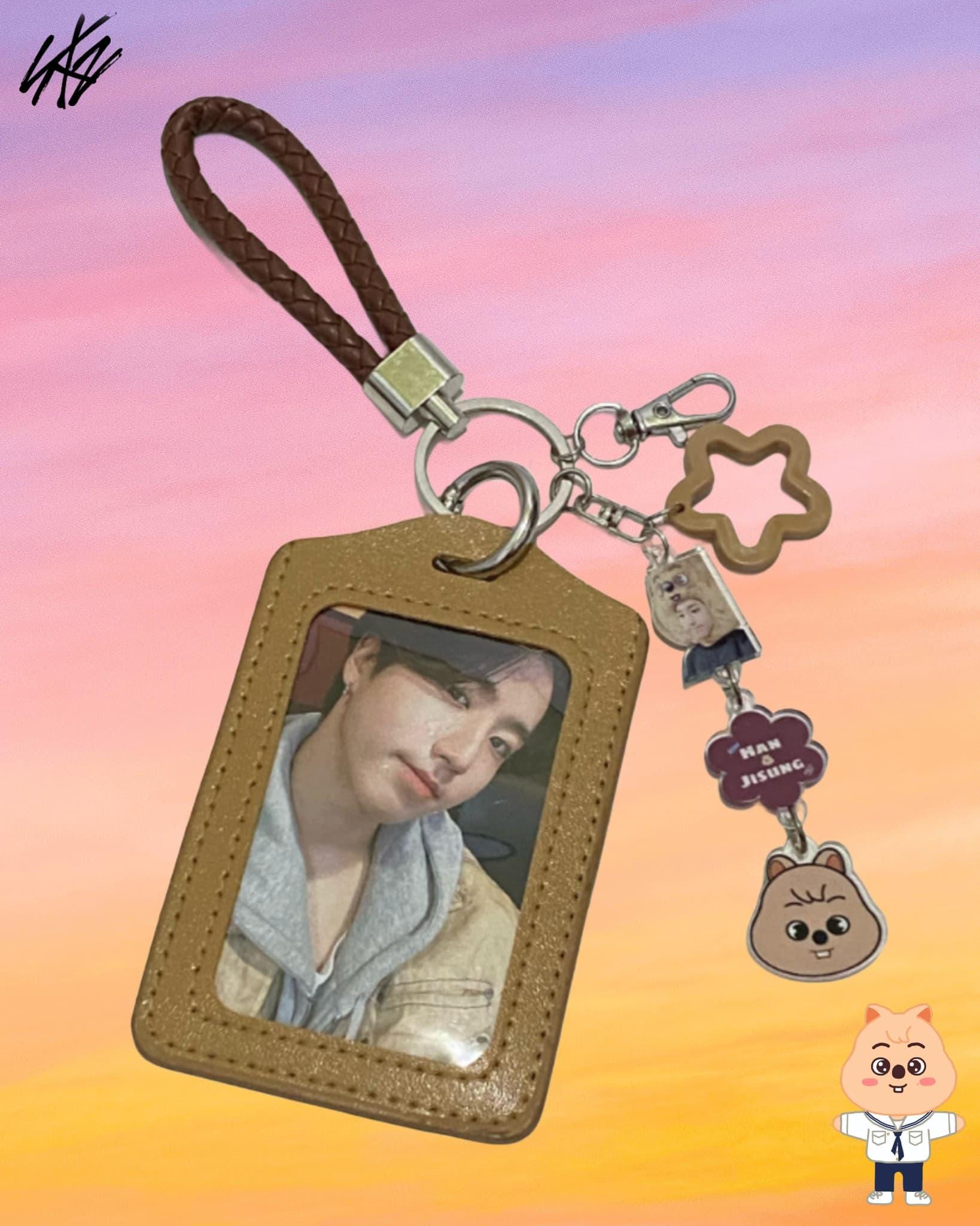 SKZOO PHOTOHOLDER キーホルダー SKZOO Inspired Photocard Holder Keychain: Stray Kids Fanmade