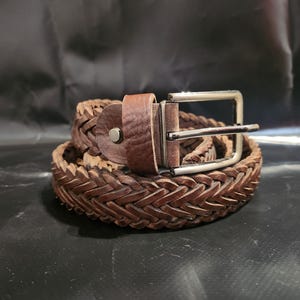 Handmade Moroccan Leather Belt With Vintage Buckle – Boho  display picture 3