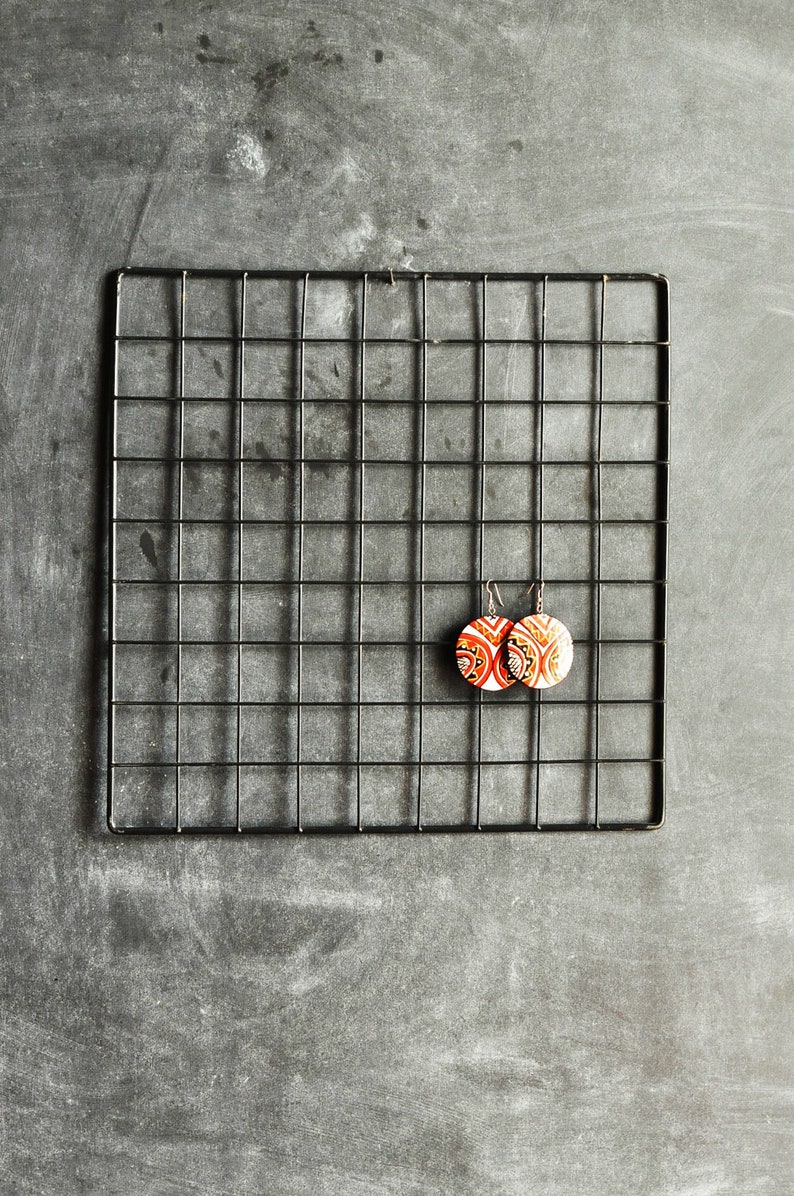 Vintage 80s Black Painted Metal Grid for Display or Decoration image 1