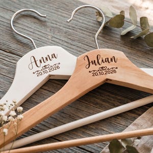 Kleiderbügel Gravur Personalisiert Hochzeit | Brautkleid Bügel mit Name | Geschenk Brautjungfer Trauzeugin | Geschenk Trauzeugin JGA