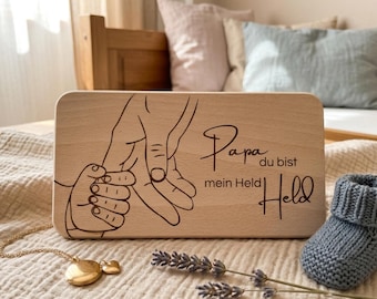 Regalo para papá | Tabla de aperitivos personalizada con nombre | Tabla de desayuno de madera de haya grabada | Regalo para el Día del Padre, Primer Día del Padre, Papá Héroe