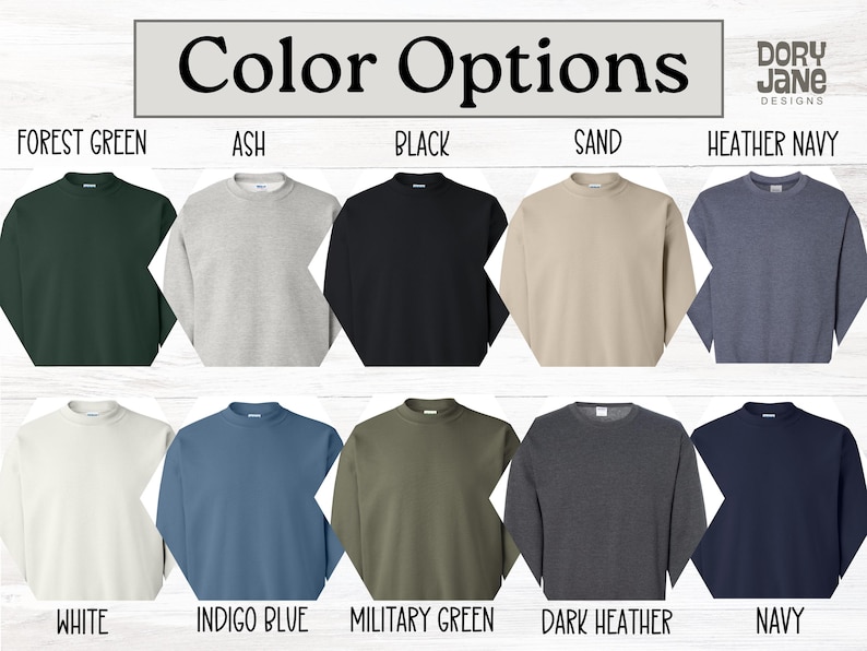 Pu&ograve; includere: Esposizione di felpe girocollo in vari colori: verde foresta, cenere, nero, sabbia, blu navy melange, bianco, blu indaco, verde militare, grigio scuro melange e blu navy. Il testo "Color Options" &egrave; in alto.