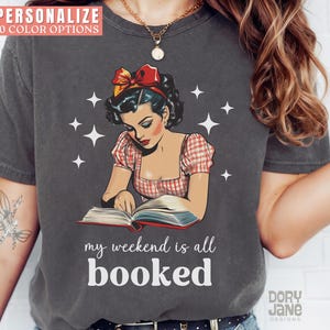 Booktrovert Shirt Book Tshirt For Book Lovers Comfort Colors Tshirt for Readers Reading T-Shirt for Librarian Book Nerd Gift for Bookish Tee