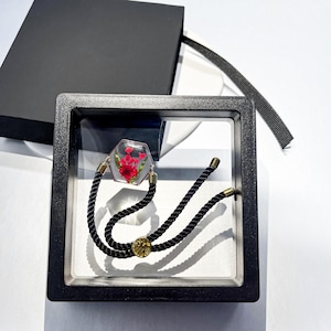 Pressed Flower Bracelet: Birth Month Charm, Gold/Silver Chain