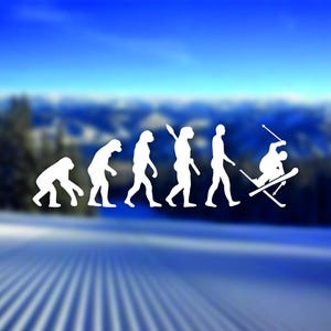 Könnte beinhalten: Eine weiße Silhouette der Evolution des Menschen, die mit einem Skifahrer in der Luft endet, mit Skiern und Stöcken, vor einem verschwommenen blauen und weißen Hintergrund.
