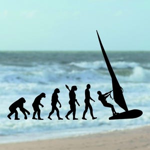 Peut inclure: Une silhouette noire de l'évolution des humains, se terminant par une personne faisant de la planche à voile sur fond d'océan bleu.