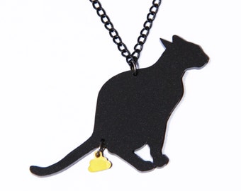 The funniest necklace for catlovers