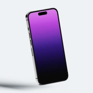 Pode incluir: Um smartphone preto com moldura prateada e uma tela com degradê de roxo para preto.