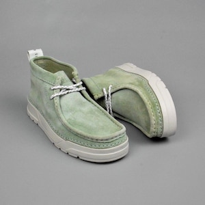 Clarks Origin Wallabee – ミントスエード、サイズ 37 (23 cm)、クラシックなモカシン風シューズ | 職人が作った柔らかい本革のスタイリッシュなスエードワラビー