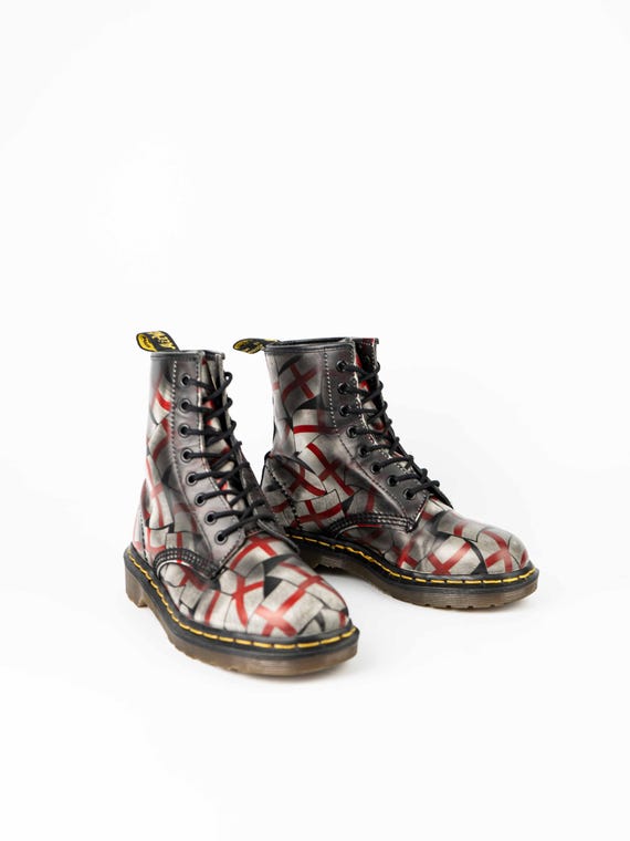 Vintage Dr. Martens 1460 Leather Boots – St. George display picture 2
