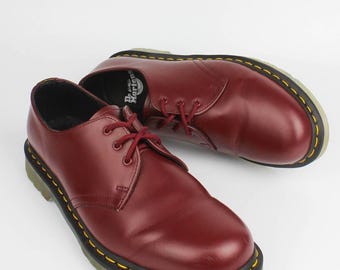 Dr Martens 1926 Cherry Red, Made in UK, 3 EYE Steel Shoe