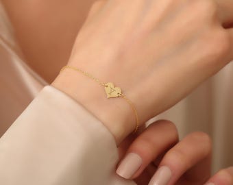 Tiny Heart Initial Bracelet, Dainty Bracelet, Delicate Bracelet, Letter Bracelet, Love Bracelet, Personalized Custom Bracelet
