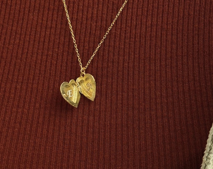 Featured listing image: Heart Locket Necklace, Love pendant Heart Picture Locket Necklace, Custom Tiny Locket Necklace, Diamond Heart Necklace