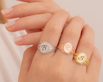 Initial Signet Ring, Oval Vintage Sterling Silver Ring, Letter Ring Silver, Personalized Vintage Gothic Ring, Dainty Jewelry