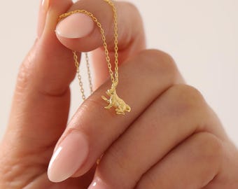 Gold Cat Necklace, Engraved Cat Charm, Favorite Pet Kitten Pendant, Minimalist Necklace Charm, Dainty Animal Necklace, Feline Necklace