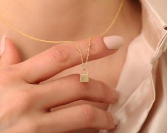 İnitial Padlock Necklace, Letter Necklace, 925K Silver Necklace, Custom Letter Necklace, Engraved Lock Pendant