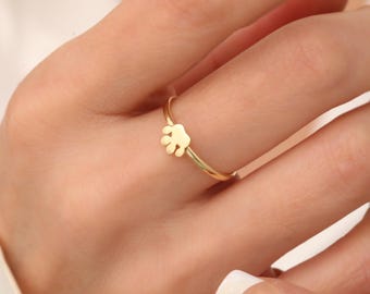 Tiny Paw Print Band, Dainty Small Dog or Cat Ring, Engravable Ring, Puppy Paw Ring, Cute Pet Ring, Minimalist Print Ring
