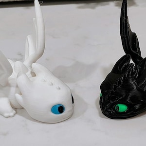 Toothless  & Lightfury Articulated Keychain