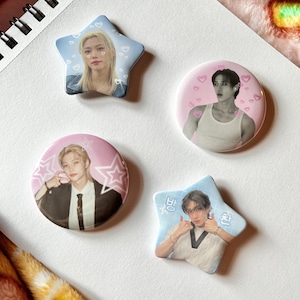 Bangchan Felix knappnålar set! | Kpop | Ita-väska | fläkt | bias Stray Kids | present till vistelsen | dekoration | Karma-merchandise