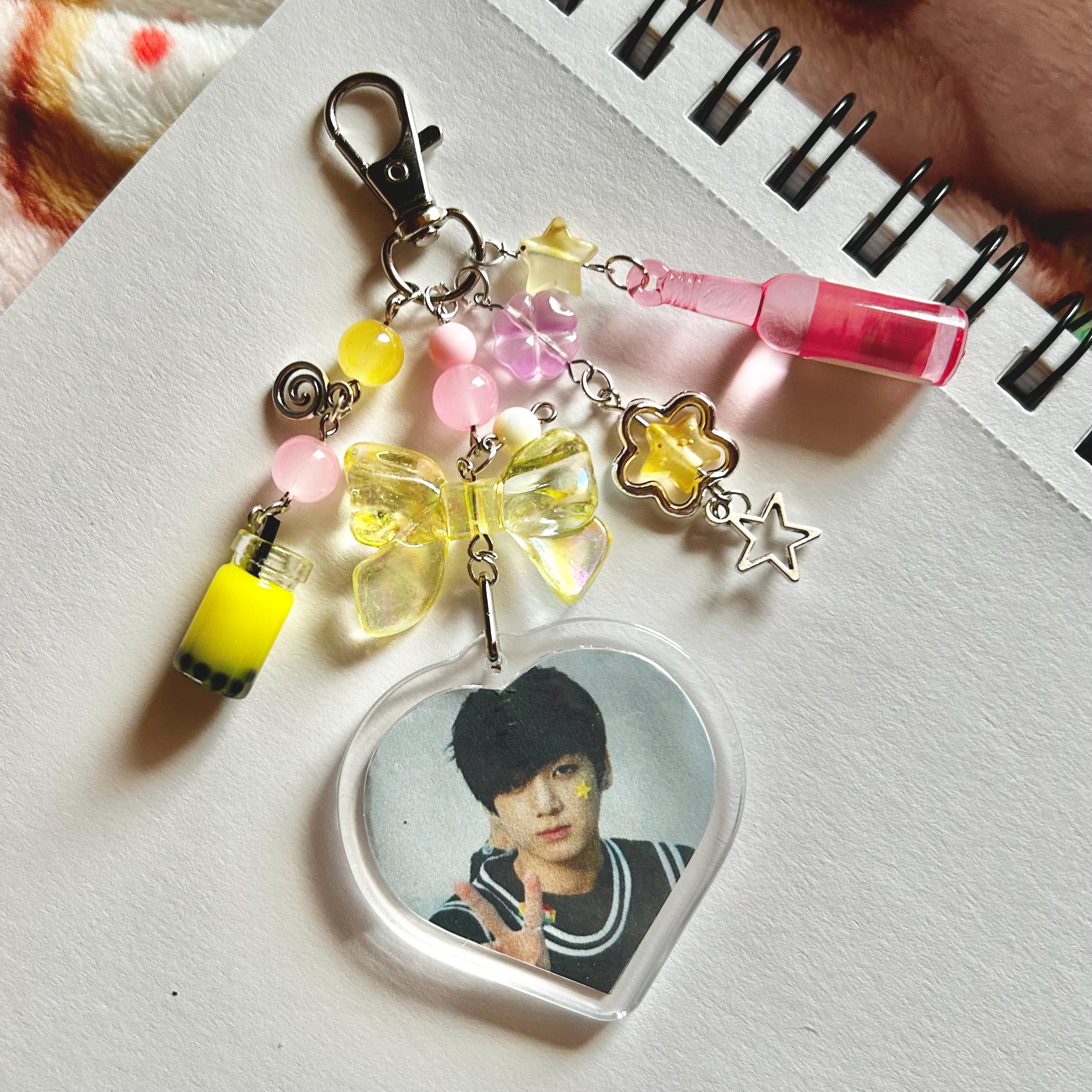 CUSTOM Kpop Idol Keychains! | Kpop Keychains | Accessories for
