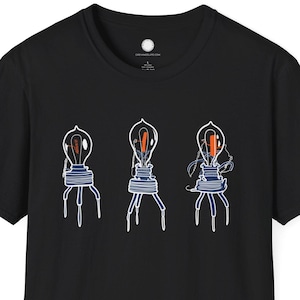 Fleming Tube Vakuumrör Evolution T-shirt | Vintage elektronikhistoria T-shirt | Tidig radioteknikingenjör gåva Retro Tech
