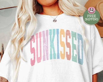 Camisa pastel Sunkissed, camisetas de verão, camiseta de praia, camisas de férias, camisa grande com estampa de verão, roupas de verão para meninas, garota da praia, praiana