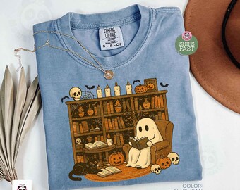 Retro Ghost Reading T-Shirt, Comfort Colors Bookish Tee, Halloween Tee, Teacher Fall Season Shirt