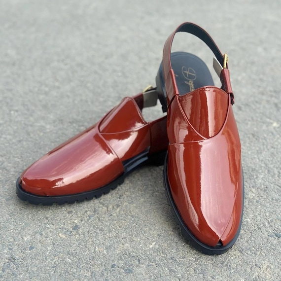 Men's Handmade Peshawari Sandal Patent Leather Peshawari Chappal Summer Shoes