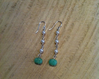 Freshwater pearl link earrings with green apple chrysoprase