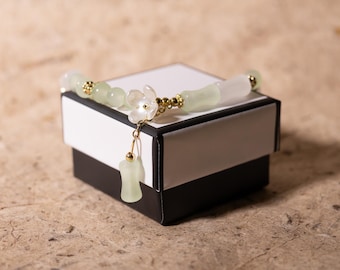 Korean Jade Plum Blossom(maehwa) Bracelet | Handcrafted Traditional Korean Jewelry