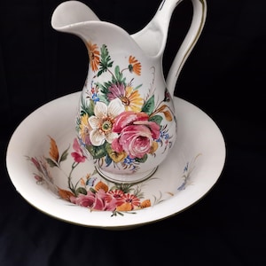 Conjunto Vintage Italiano de Jarro e Bacia em Porcelana Floral, Lavabo Decorativo, Decoração Cottagecore