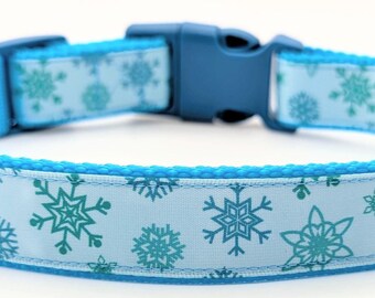 Snowflakes Dog Collar / Blue Snow Flakes Winter Holiday Christmas Blizzard