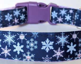 Winter Snowflakes Dog Collar / Snow Flakes Winter Holiday Christmas Season