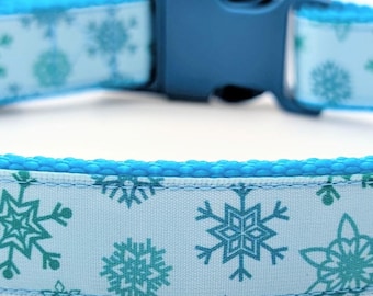 Snowflakes Dog Collar / Blue Snow Flakes Winter Holiday Christmas Blizzard