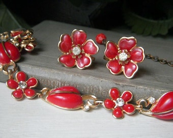 Vintage Red Plastic Floral Necklace and Earrings Set, Screw Back Earrings Red Rhinestone Adjustable Choker Necklace, 1940's Jewelry On Sale