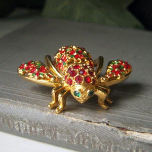 Joan Rivers Brooch - Etsy
