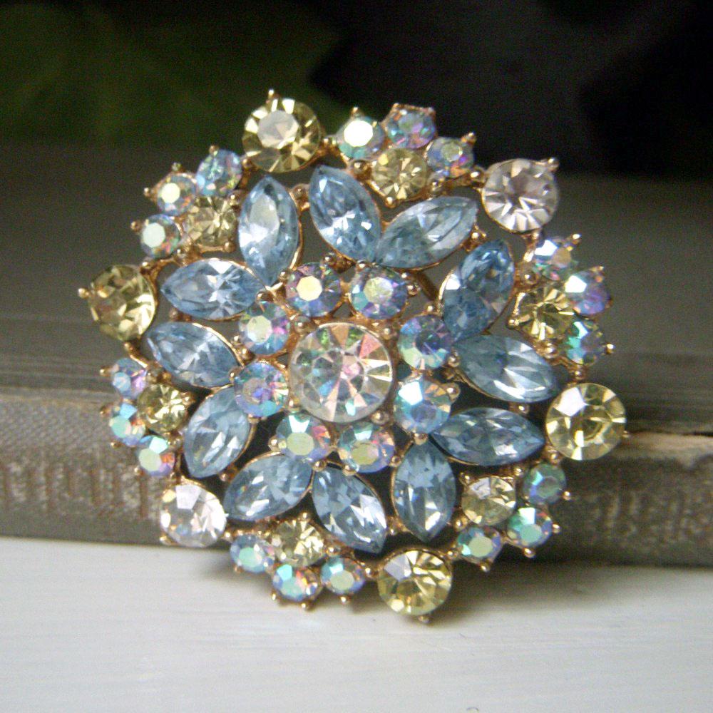 Vintage Crown Trifari Blue Floral Brooch, AB Rhinestones, Round Blue ...