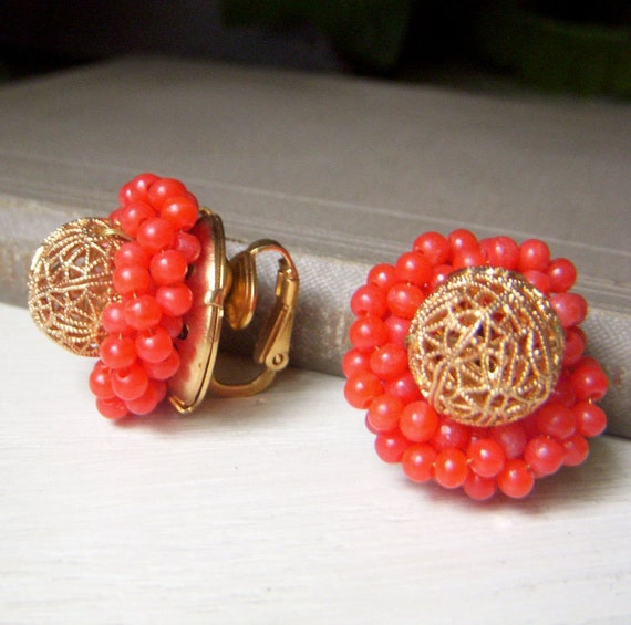 Vintage Castlecliff Red Cluster Earrings, Beaded … - image 3